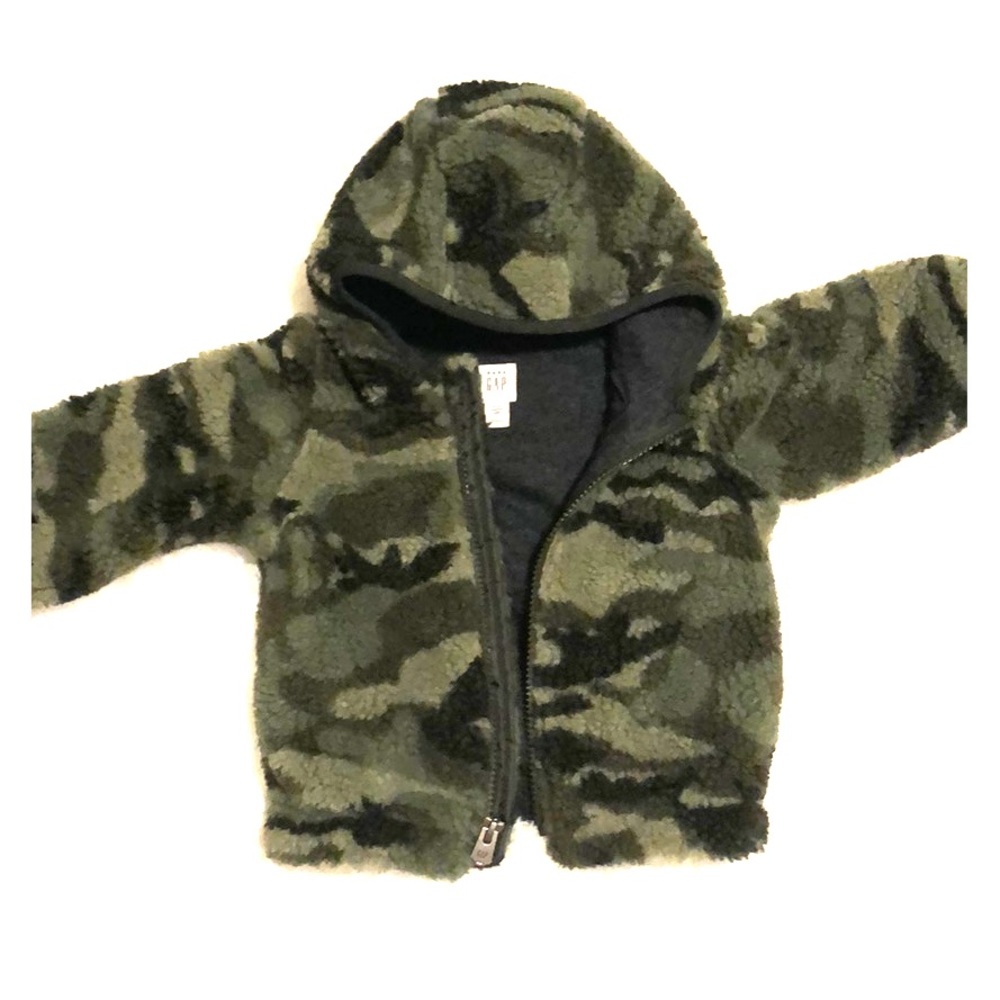 Infant camo Sherpa